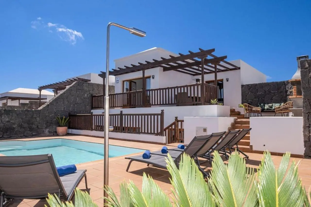 Casa Familia Villa Playa Blanca  Spain